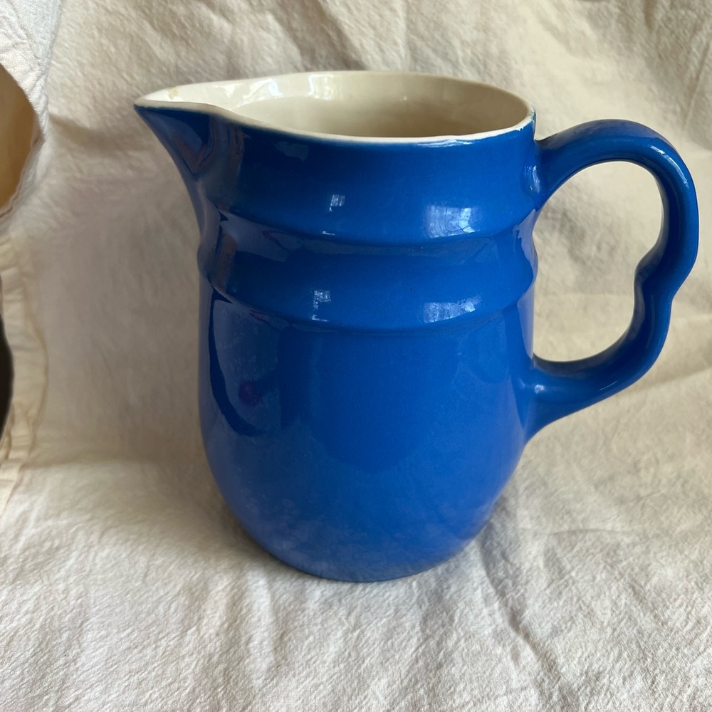 Oxford stone ware Blue Ceramic Pitcher. Farmhouse collection.6x6x3-1/2